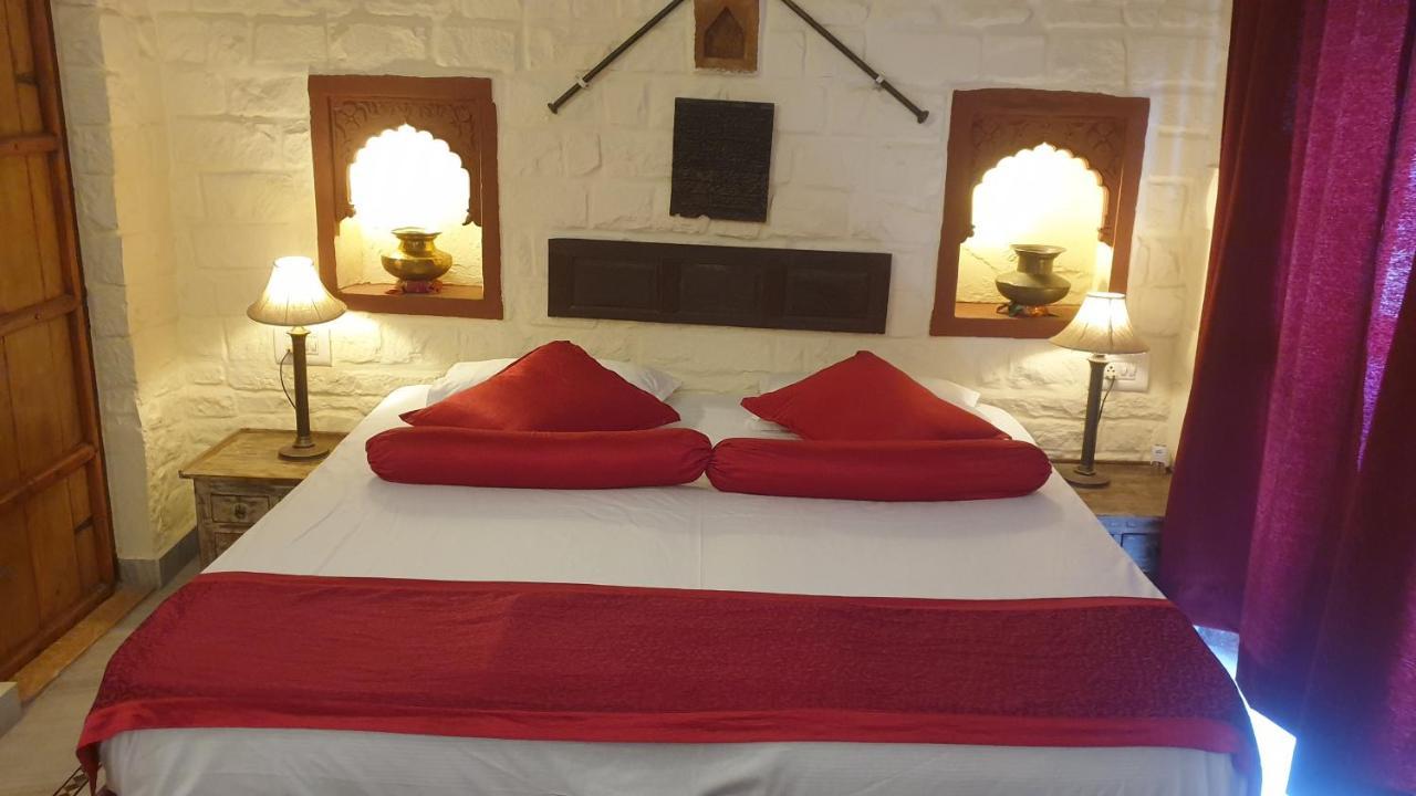 Juna Mahal Boutique Home Stay Джодхпур Экстерьер фото
