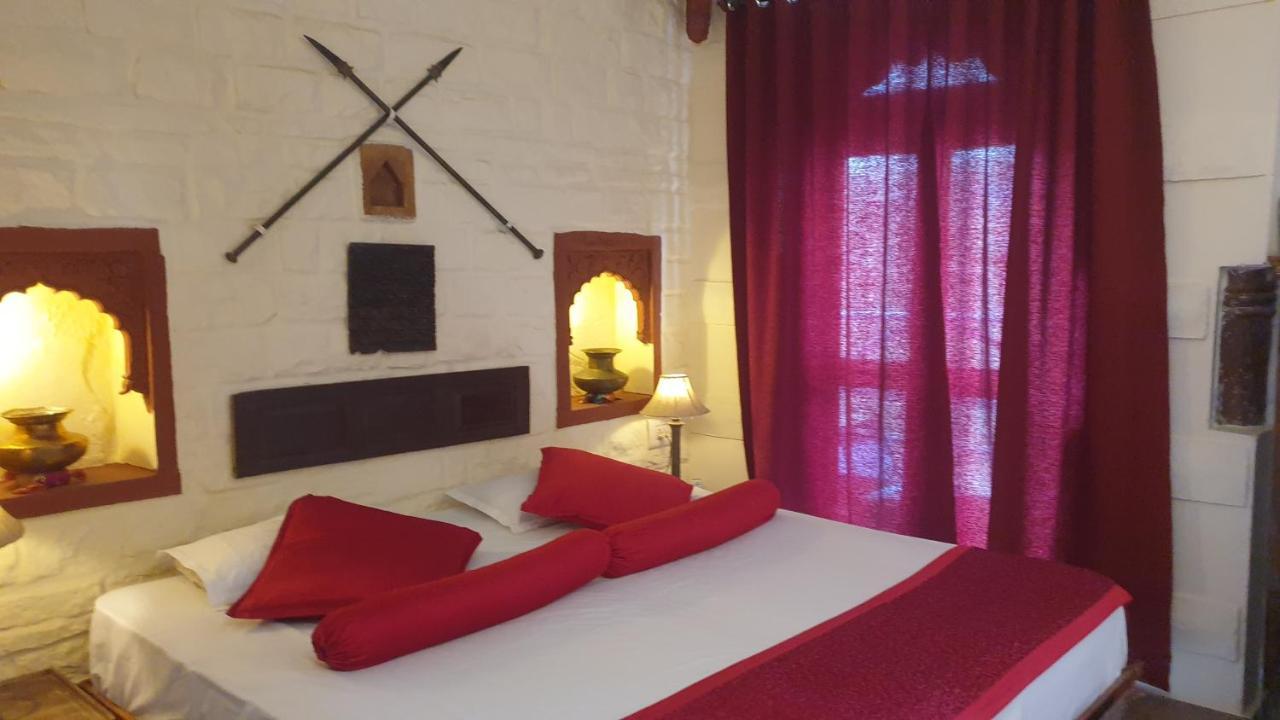 Juna Mahal Boutique Home Stay Джодхпур Экстерьер фото