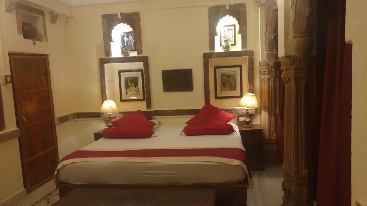 Juna Mahal Boutique Home Stay Джодхпур Экстерьер фото