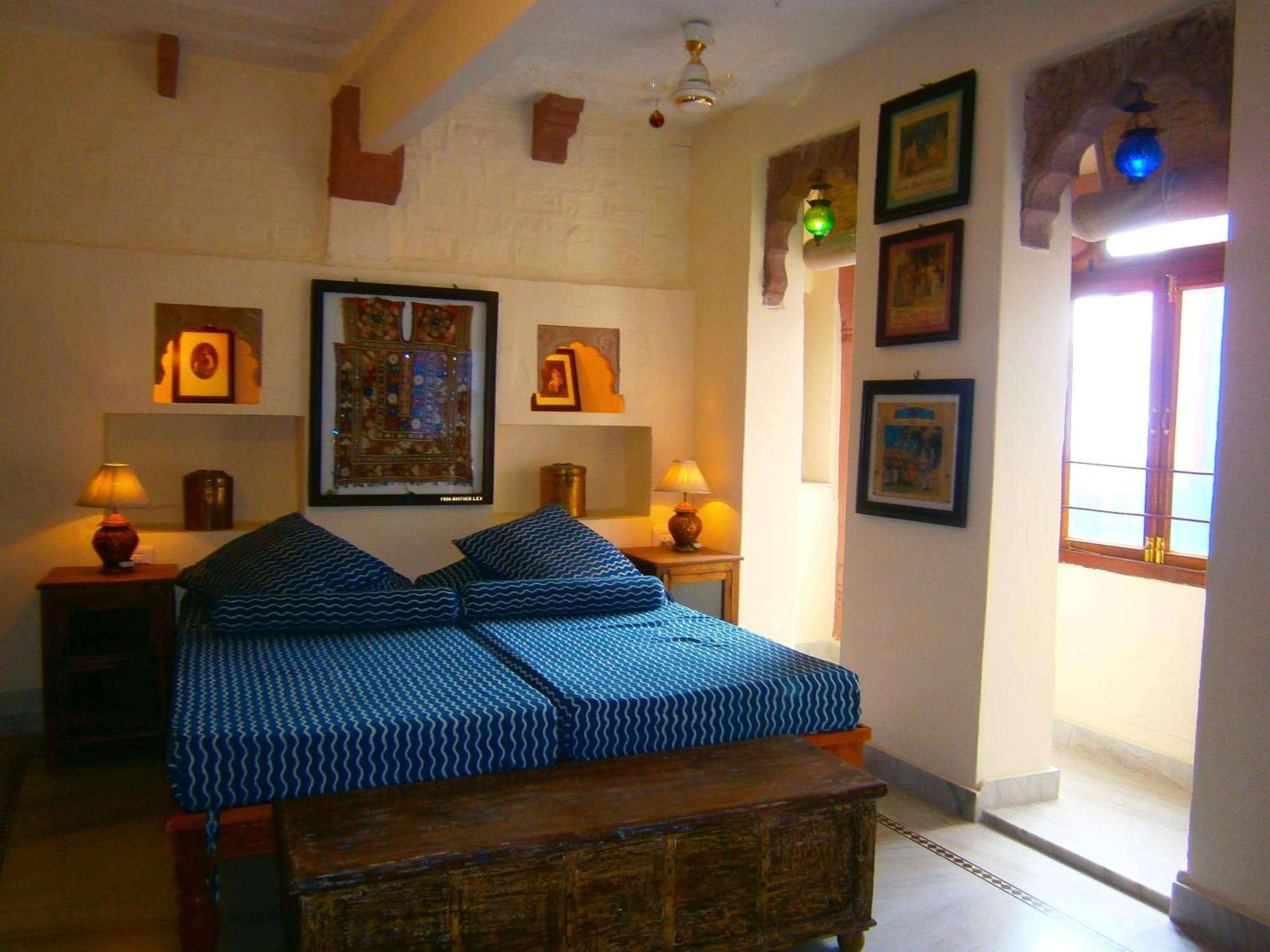 Juna Mahal Boutique Home Stay Джодхпур Экстерьер фото