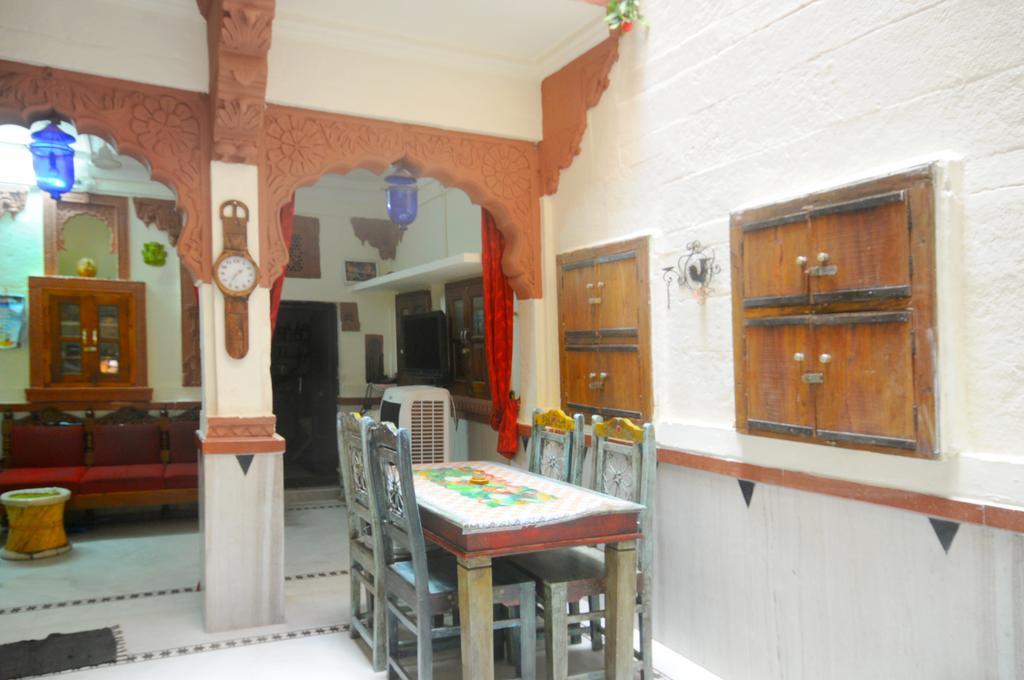 Juna Mahal Boutique Home Stay Джодхпур Экстерьер фото
