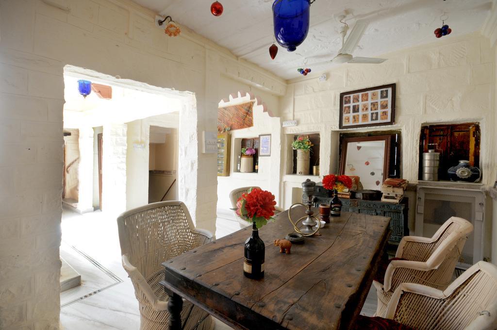 Juna Mahal Boutique Home Stay Джодхпур Экстерьер фото